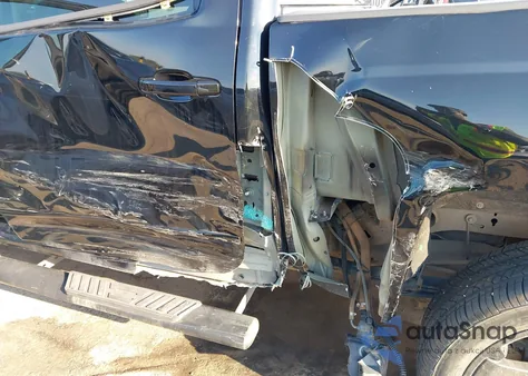 2015 Chevrolet Silverado 1500 1Lt z USA, uszkodzony, nr VIN 3GCPCREC4FG287764